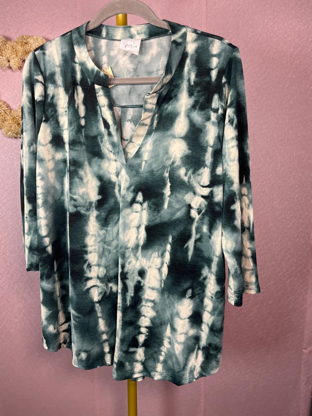 Sew In Love Black and White Tie-Dye V-Neck Tunic